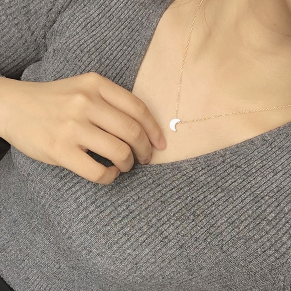 Jewelry - 3/$15 NEW Moon necklace (gold color)